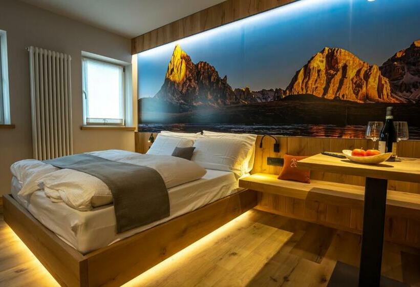 بنسيون Teverone Suites & Wellness