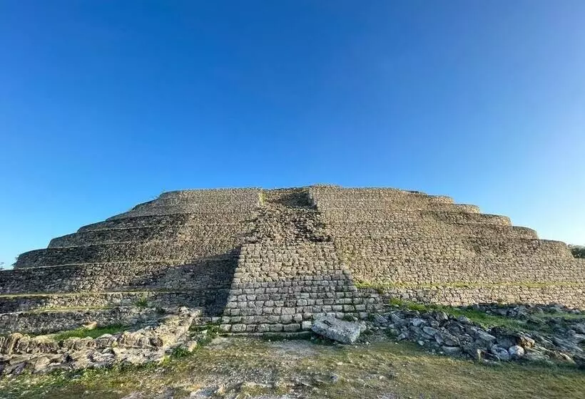 Aamiaismajoitus (B&B) Buenosdías Izamal