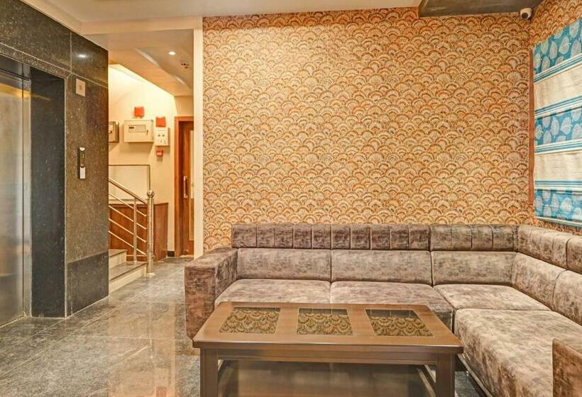 酒店 Capital O 85006 G V Guest House