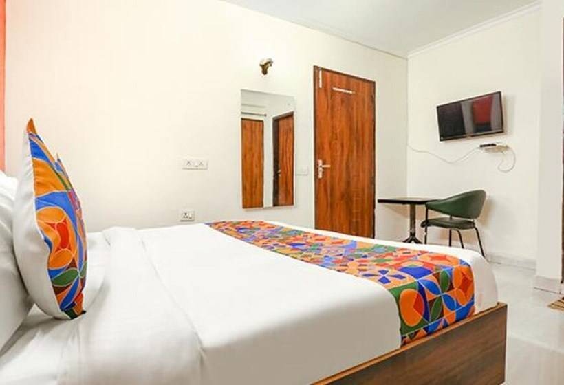 هتل Fabexpress Mirage Near Igi Airport New Delhi