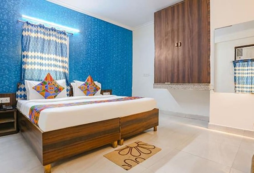 هتل Fabexpress Mirage Near Igi Airport New Delhi