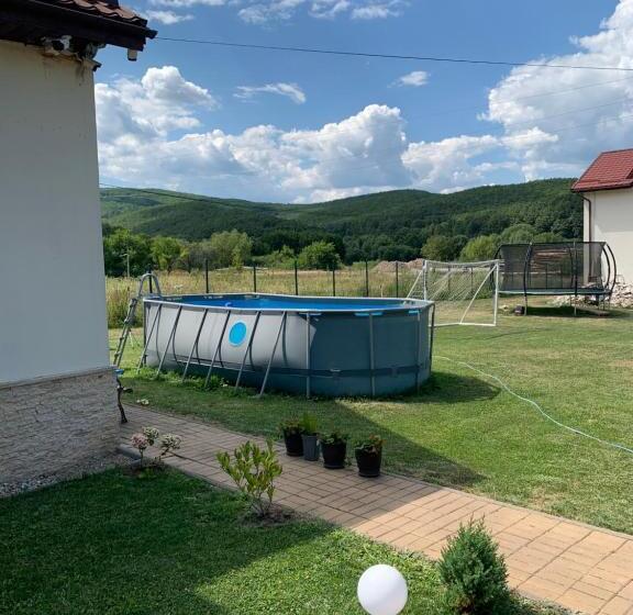 Пансион Casa Britonia