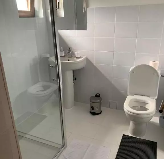 Majatalo Casa Britonia