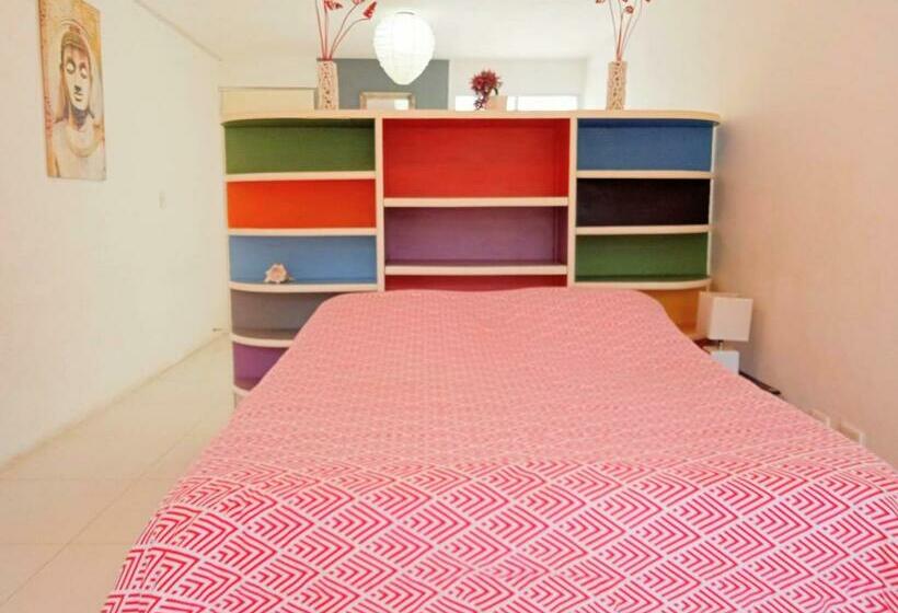 Pansiyon Room In Guest Room  Studio 6 In Downtown Cancun