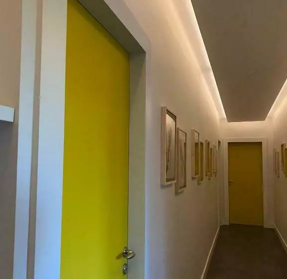 Majatalo Un Verger Dans La Ville