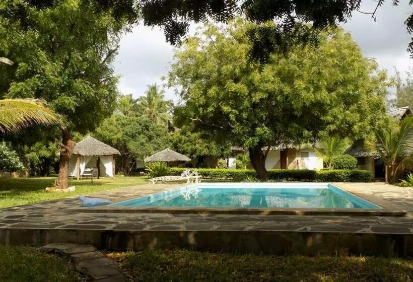 تختخواب و صبحانه Watamu Eco Villas