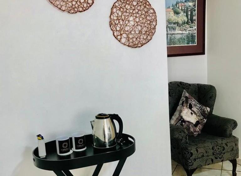 Пансион Capitalt Luxury Guest House