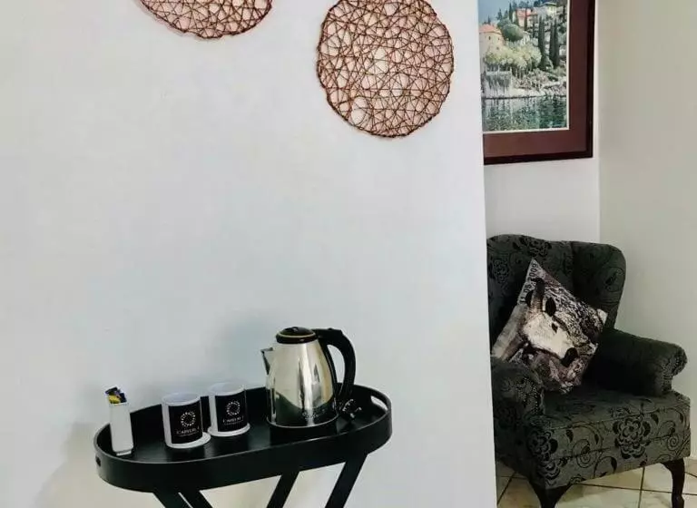 ペンション Capitalt Luxury Guest House