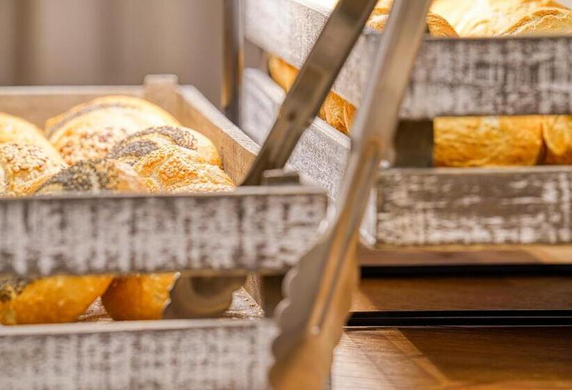 Fourside Hotel Freiburg, Trademark Collection By Wyndham