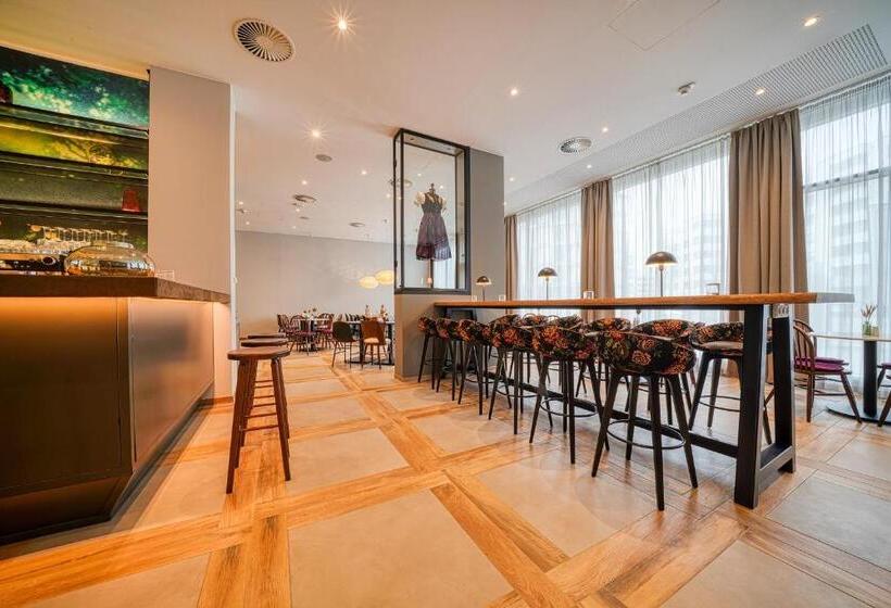 Fourside Hotel Freiburg, Trademark Collection By Wyndham