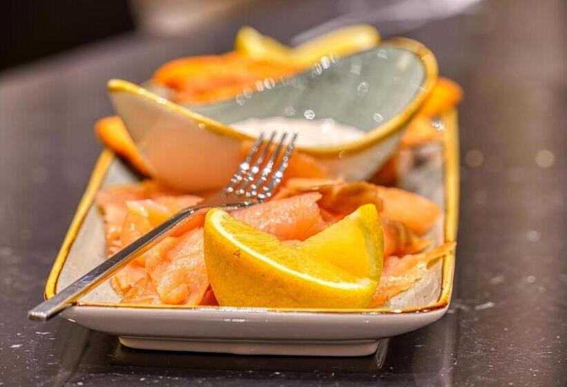 Fourside Hotel Freiburg, Trademark Collection By Wyndham