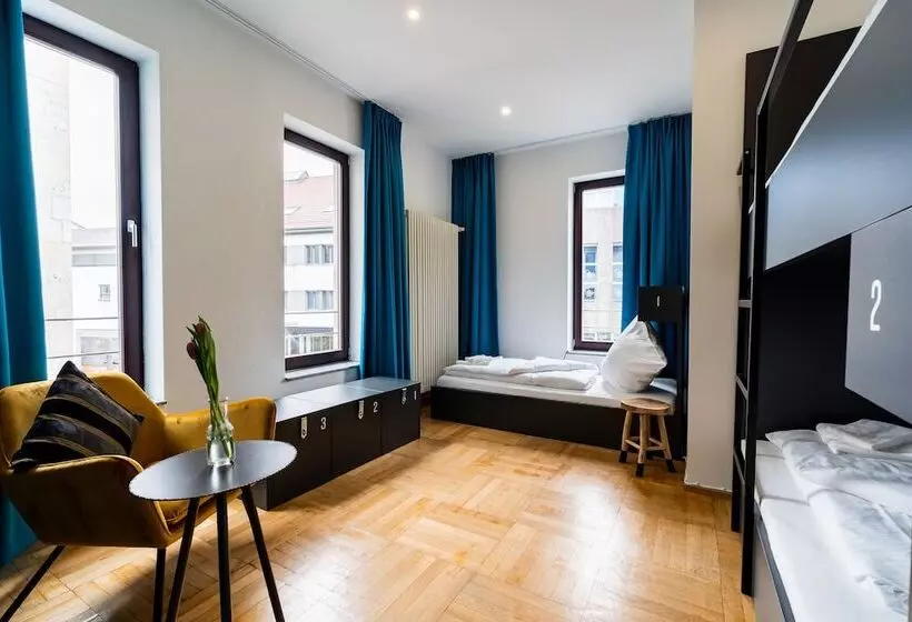 Retkeilymaja Henriettas Sleeping