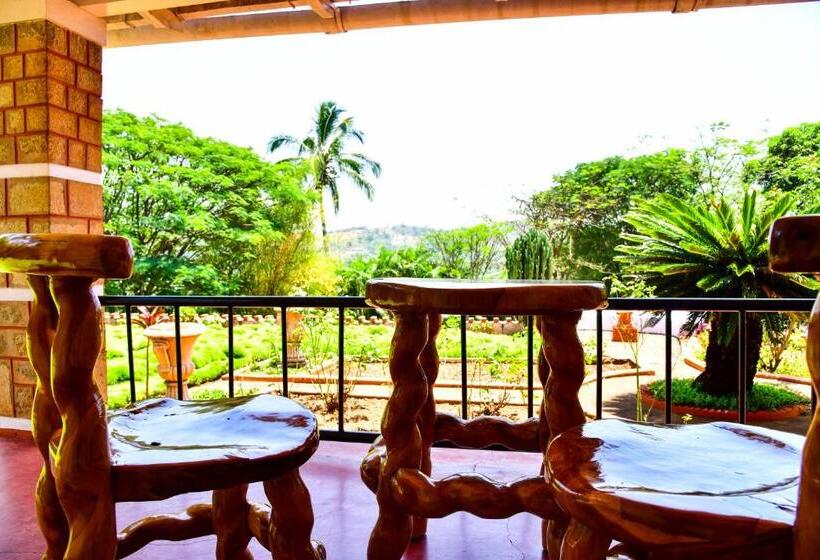 צימר Niraamaya Blue Mountain Chikmagalur