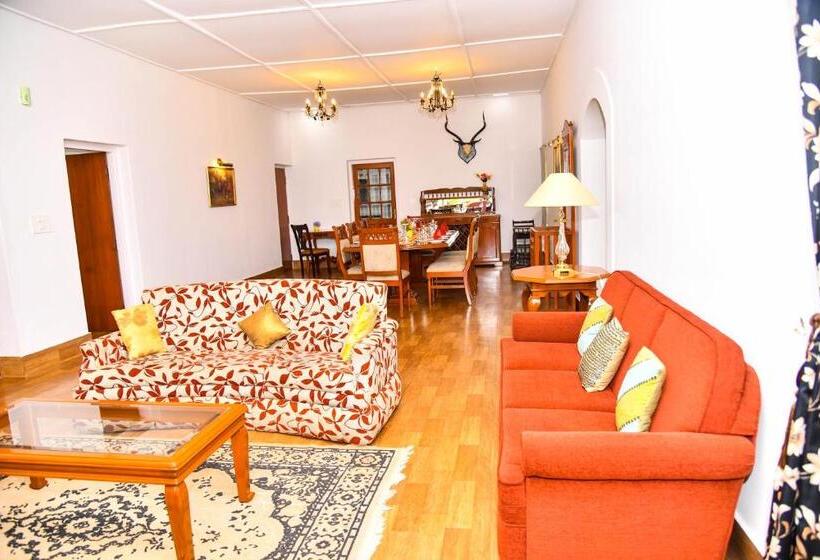 민박 Niraamaya Blue Mountain  Chikmagalur