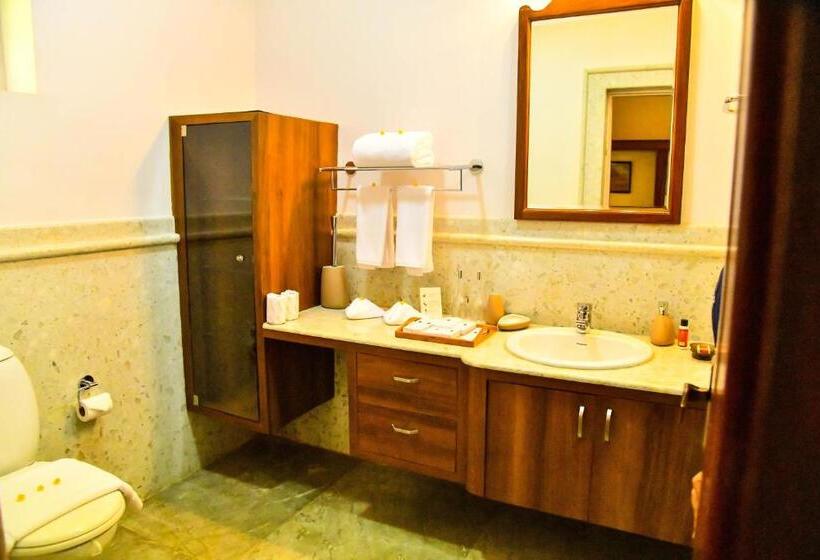 צימר Niraamaya Blue Mountain Chikmagalur