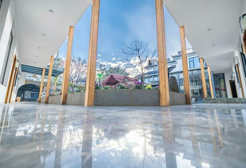 בית מלון כפרי Floral  Dali Gucheng Muse Boutique