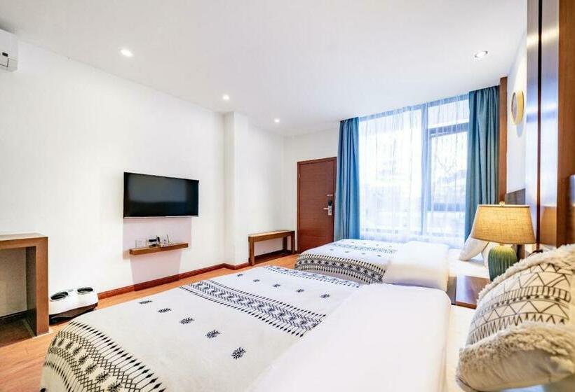 בית מלון כפרי Floral  Dali Gucheng Muse Boutique