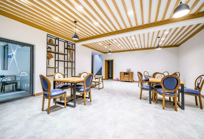 בית מלון כפרי Floral  Dali Gucheng Muse Boutique