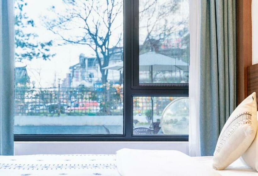 בית מלון כפרי Floral  Dali Gucheng Muse Boutique