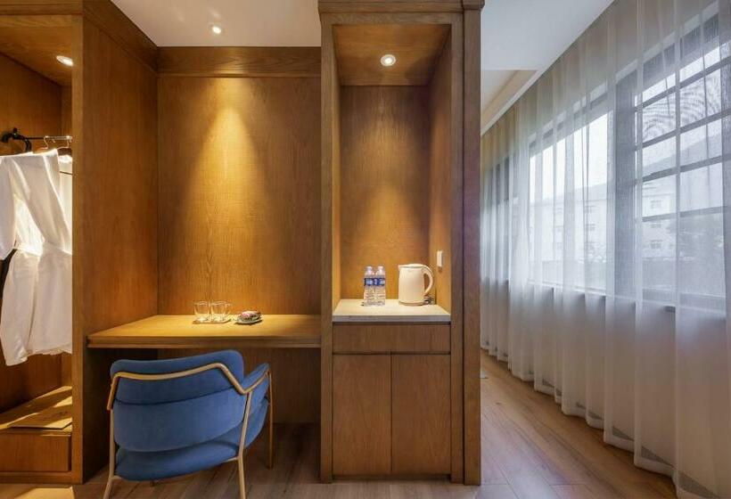 בית מלון כפרי Floral Ningbo Xinmulan Su