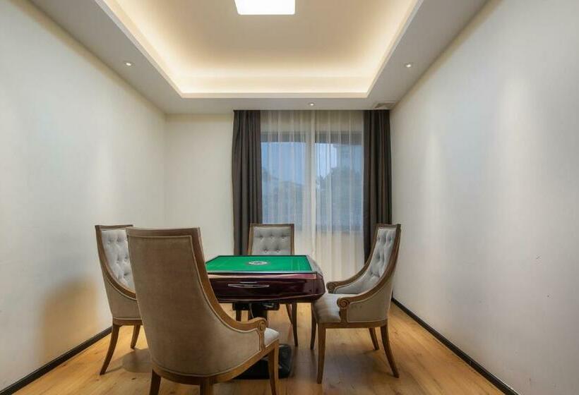 בית מלון כפרי Floral Ningbo Xinmulan Su