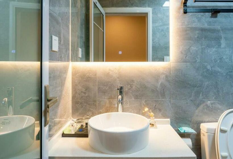 Floral Hotel Yinlong Inn Ningguo Wannan Sichuan Tibet Line