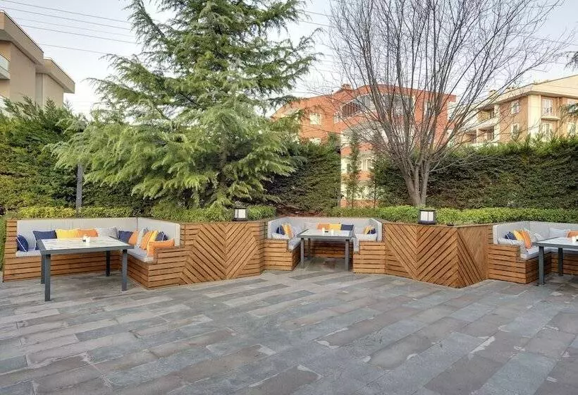 ホテル Leo Suites