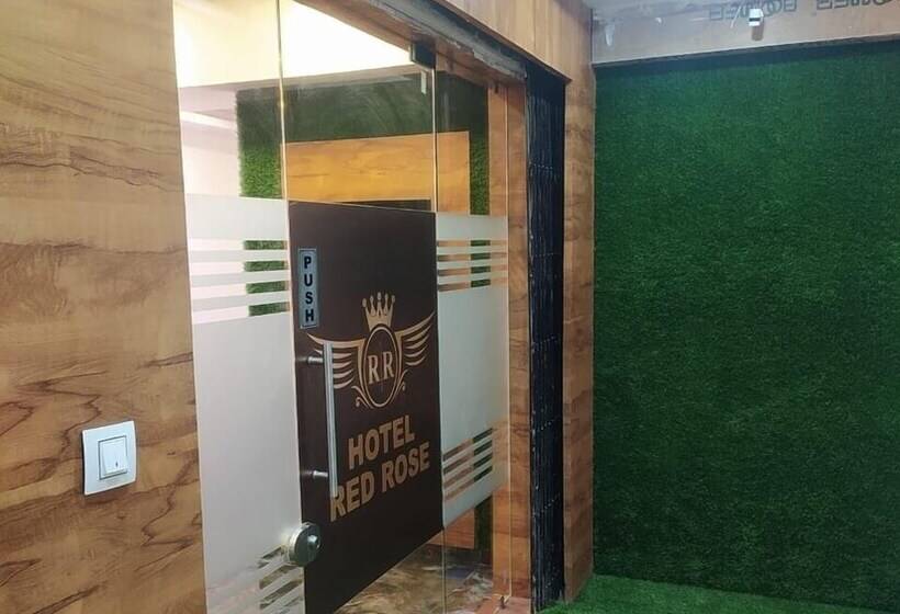 فندق Red Rose