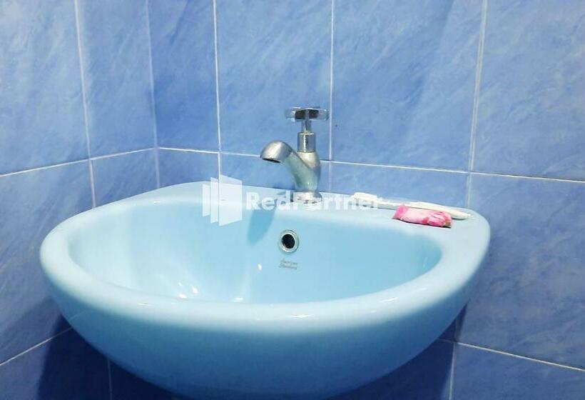 בית מלון כפרי Roemah Proklamasi Syariah Mitra Reddoorz