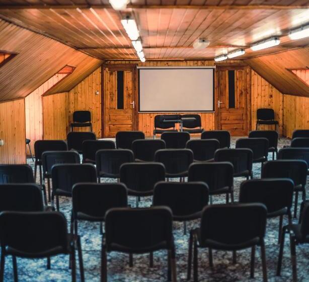 Suru Hotel & Restaurant