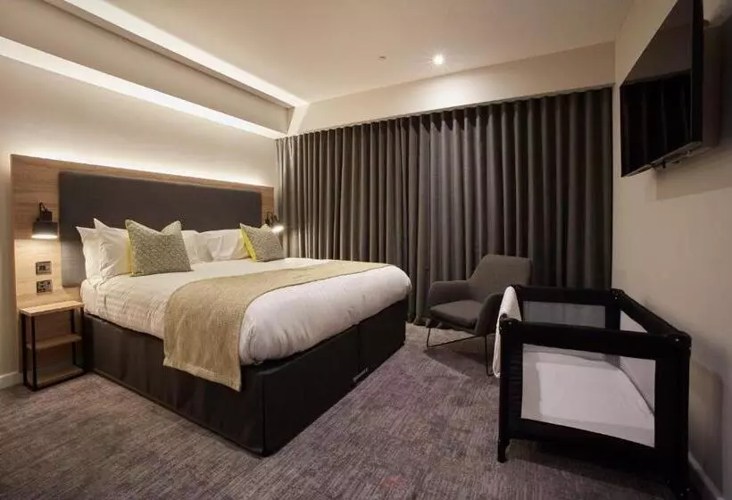 Hotelli Tŷ Milford Waterfront