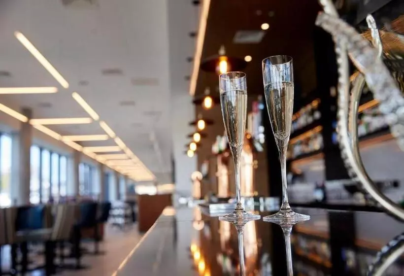 Hotelli Tŷ Milford Waterfront