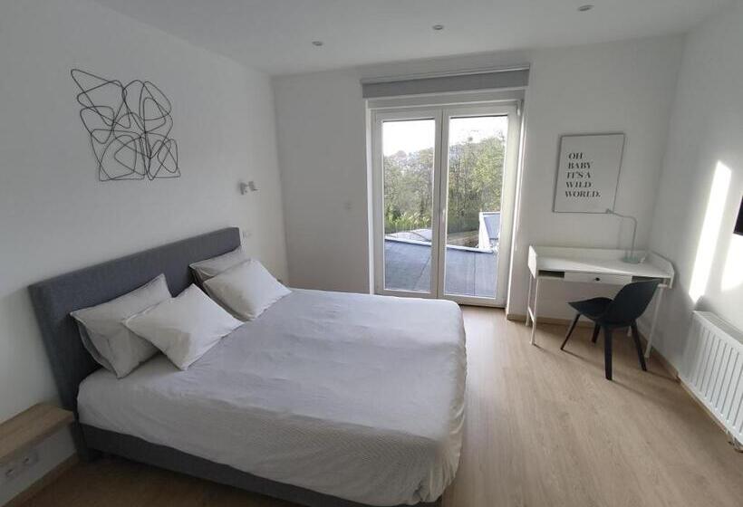 پانسیون Studio Citadelle Chambres Avec Salle De Bain Indépendantes Et Cuisine Partagée