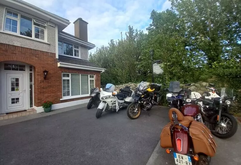 پانسیون Woodhaven Manor H91rc9d
