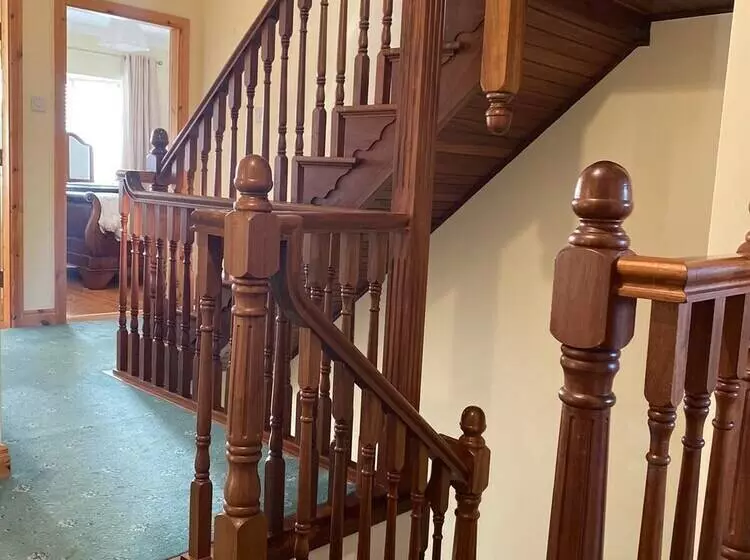 پانسیون Woodhaven Manor H91rc9d