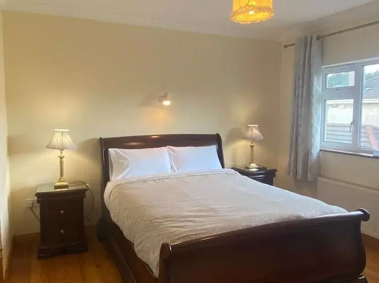پانسیون Woodhaven Manor H91rc9d