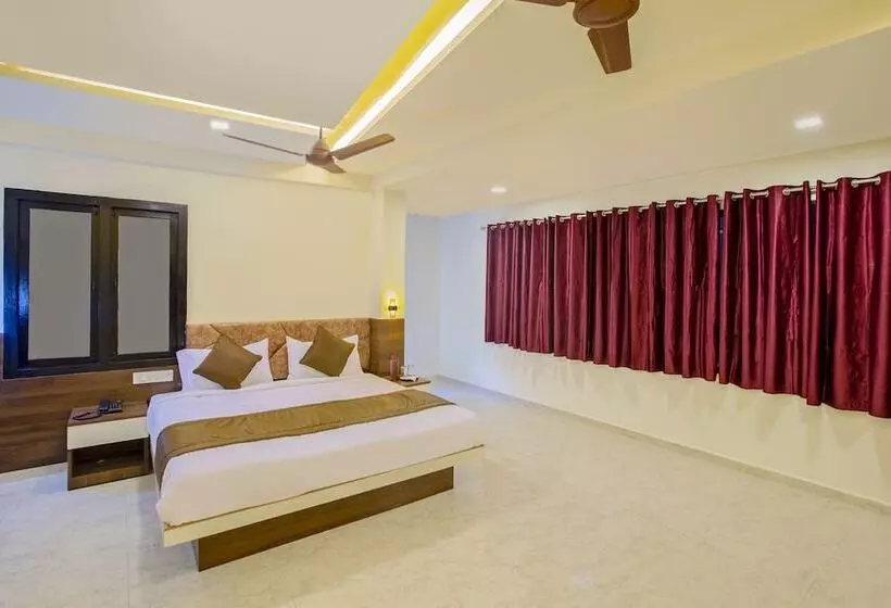 هتل Ivy Residency