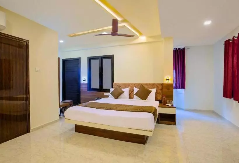 هتل Ivy Residency
