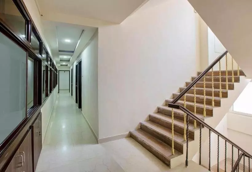 هتل Ivy Residency