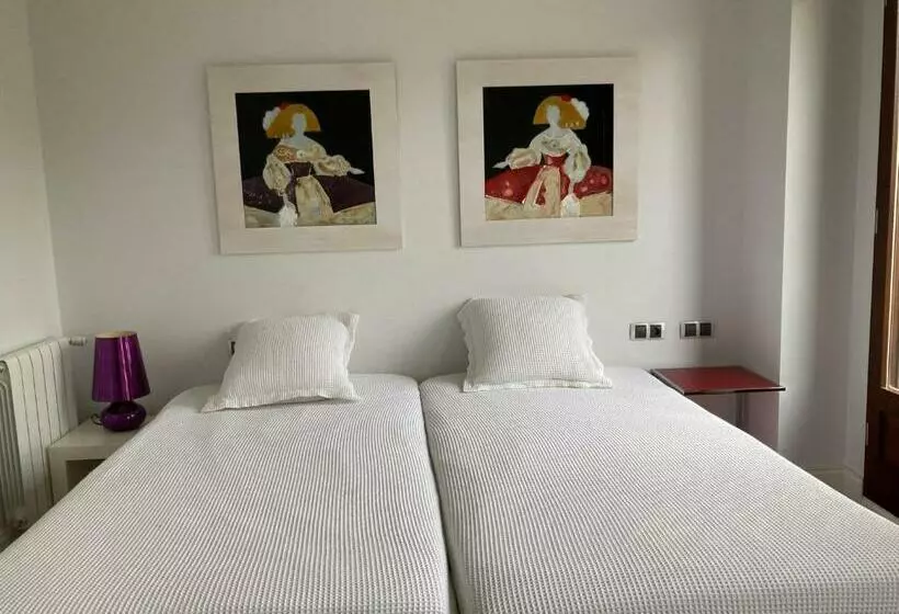 ベッドアンドブレックファースト Sis Pobles Bed&breakfast