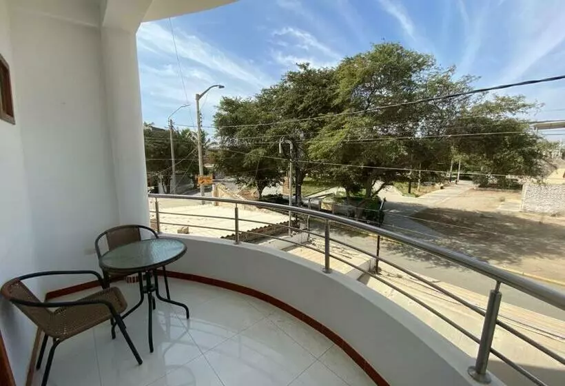 Deluxe Hotel Talara   A 5 Minutos Del Aeropuerto Y Plaza De Armas