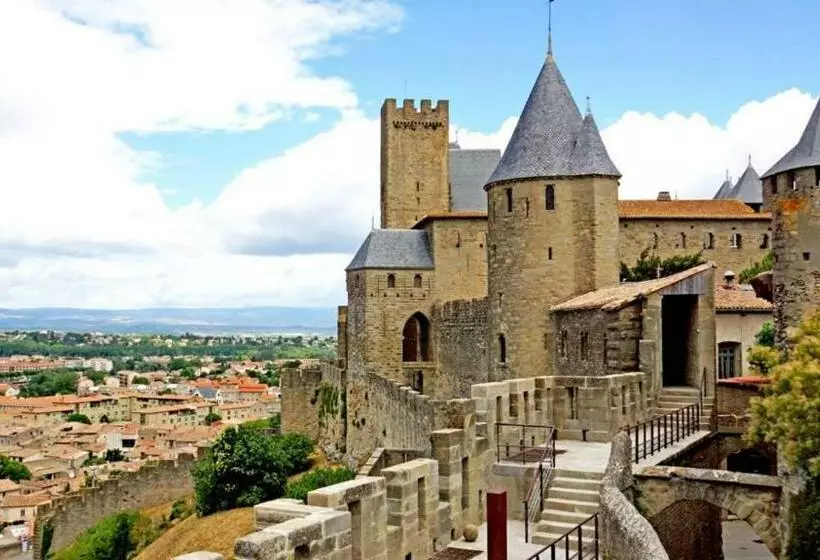 Aamiaismajoitus (B&B) Le Village Hôtes