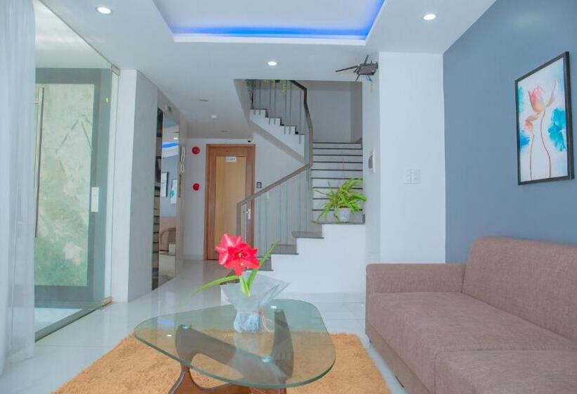 Carol Da Nang Apartment