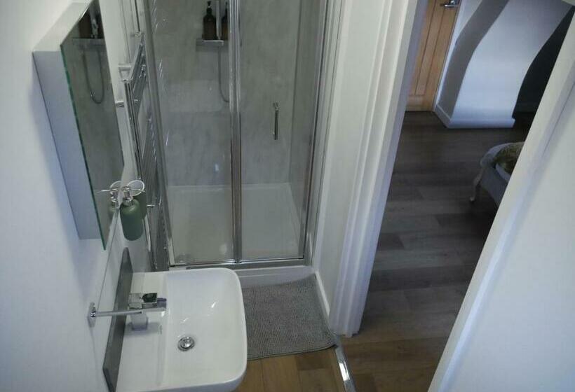 ホテル The Fox And Hounds