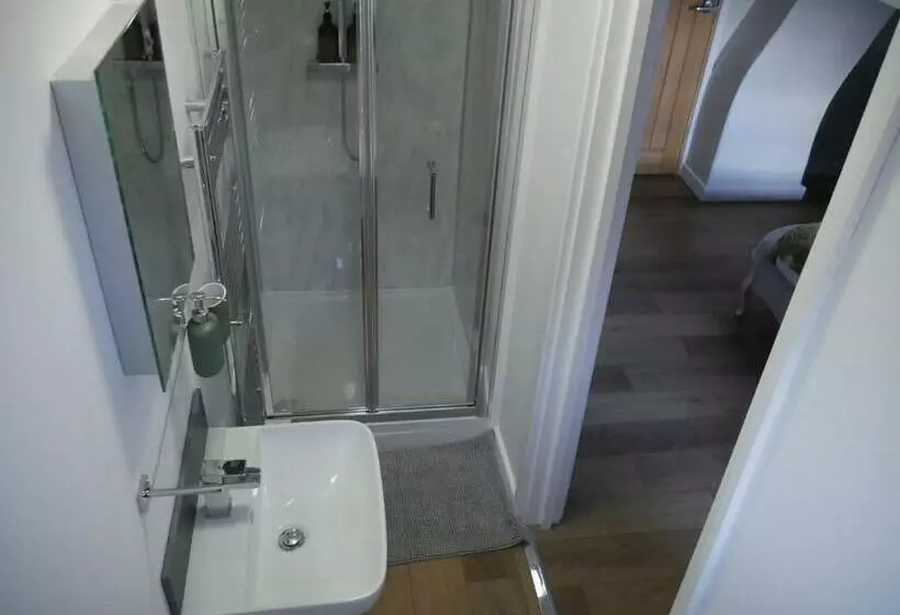 Hotelli The Fox And Hounds