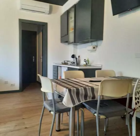 Majatalo Casa Leonardo Airport