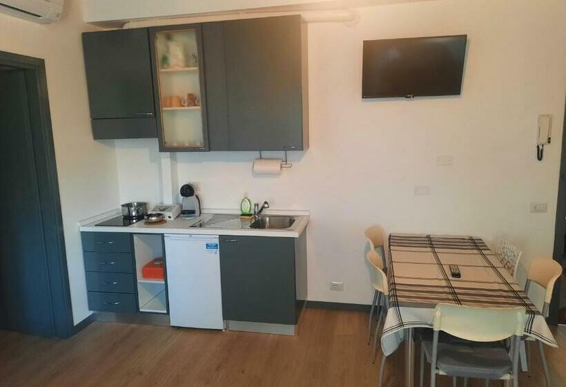 膳宿费 Casa Leonardo Airport