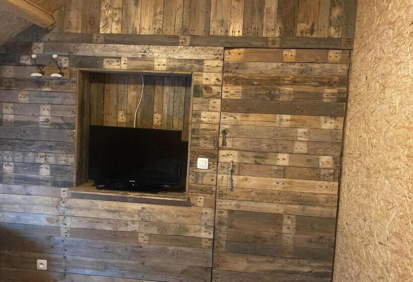 پانسیون Lî Stôle