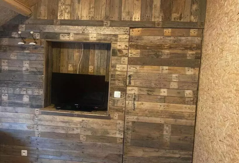 پانسیون Lî Stôle