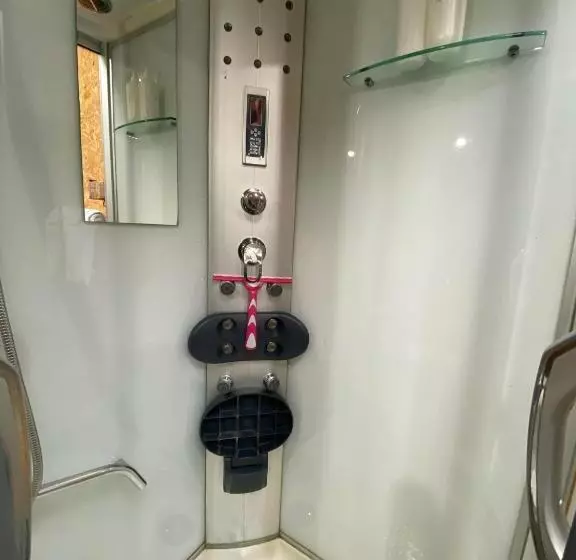 پانسیون Lî Stôle